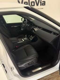 
										Range Rover Evoque P200 R-Dynamic SE full									