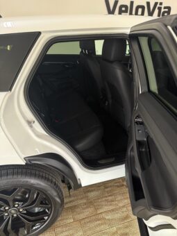 
										Range Rover Evoque P200 R-Dynamic SE full									