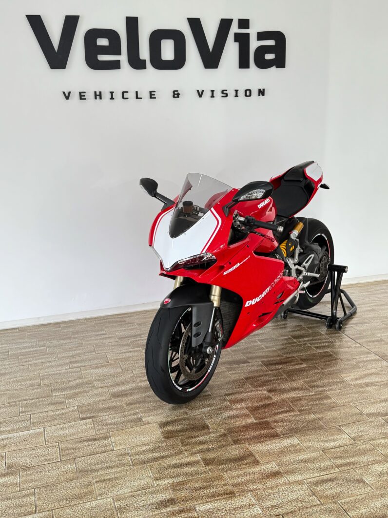 
								Ducati 1299 Panigale full									
