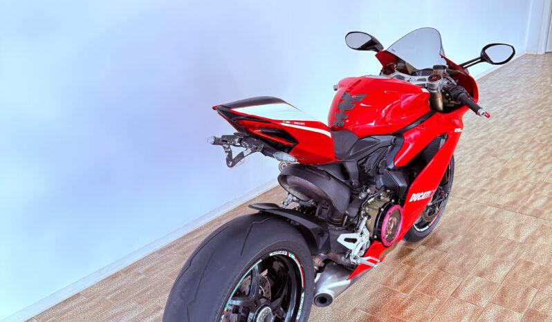 
								Ducati 1299 Panigale full									