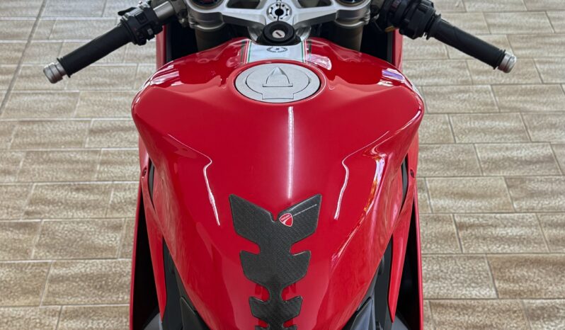 
								Ducati 1299 Panigale full									