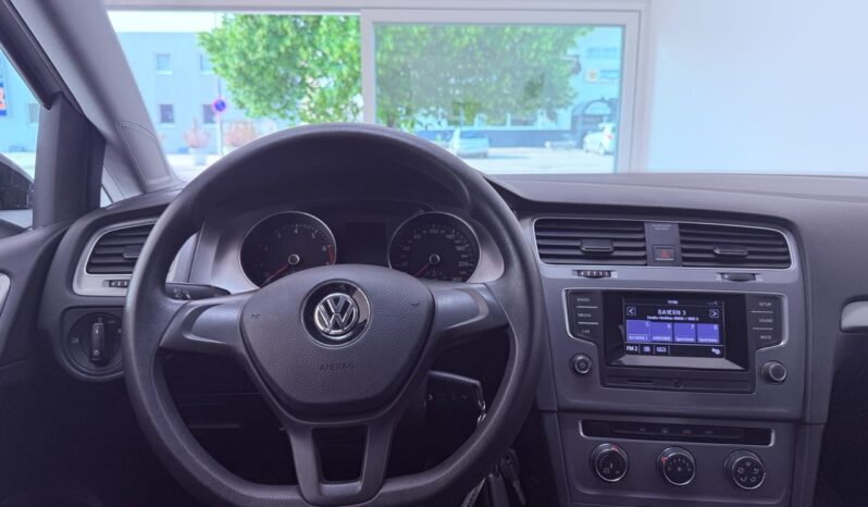 
								Volkswagen Golf 1.2 TSI Bluemotion Technology full									