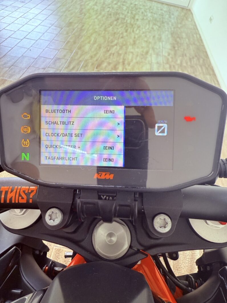 
								KTM Super Duke 1290R full									