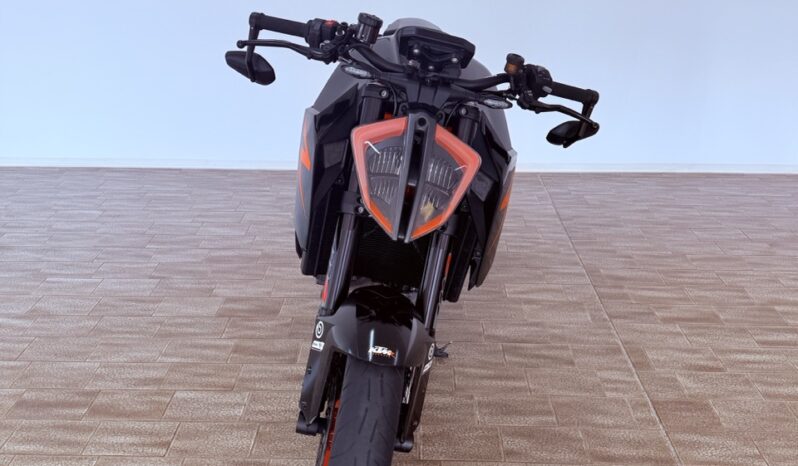 
								KTM Super Duke 1290R full									