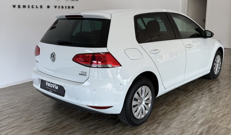 
								Volkswagen Golf 1.2 TSI Bluemotion Technology full									