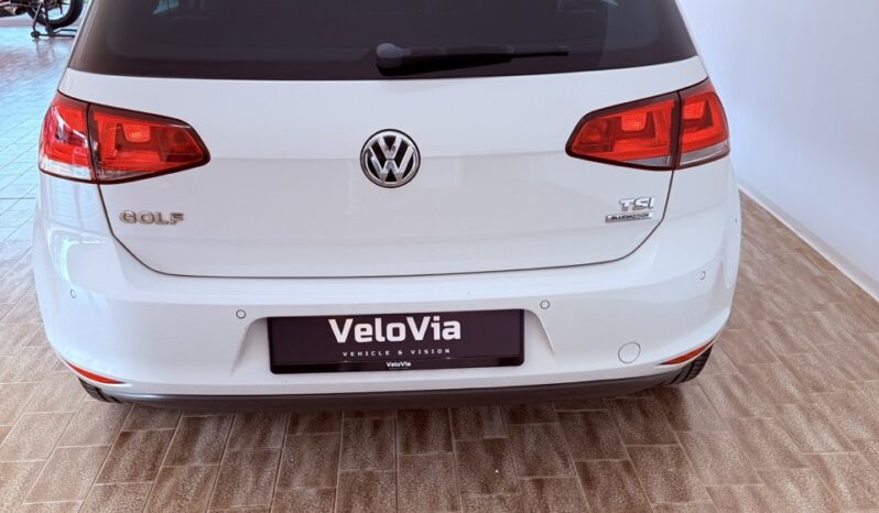 
								Volkswagen Golf 1.2 TSI Bluemotion Technology full									