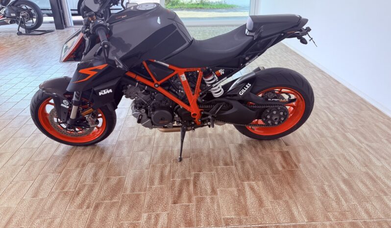 
								KTM Super Duke 1290R full									