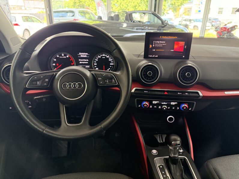 
								Audi Q2 35 TFSI Sport Garantie_Service Neu full									