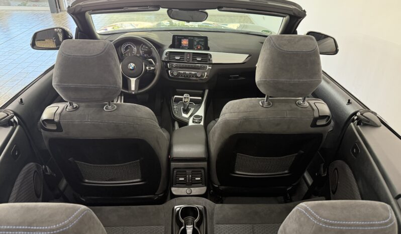 
								BMW M240 i Cabrio full									