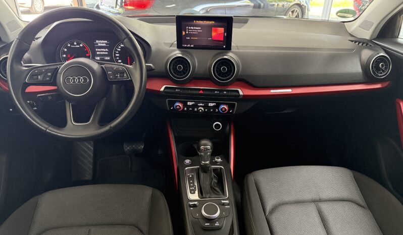 
								Audi Q2 35 TFSI Sport Garantie_Service Neu full									