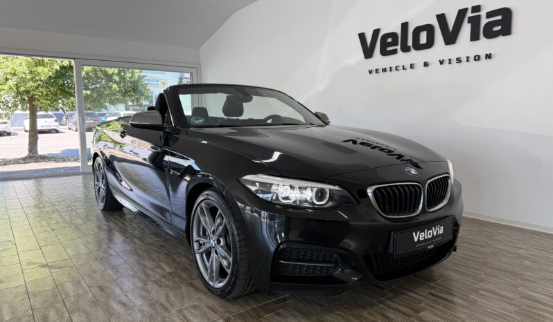 
								BMW M240 i Cabrio full									