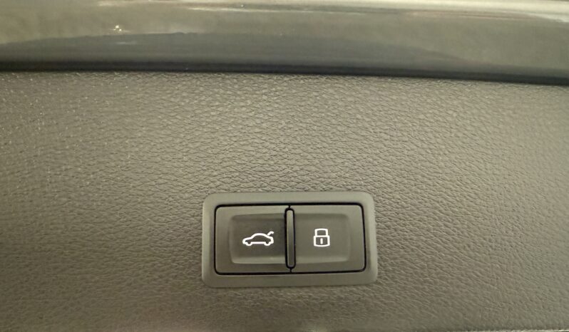 
								Audi Q2 35 TFSI Sport Garantie_Service Neu full									
