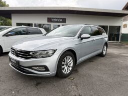 
										Volkswagen Passat Variant_1.Hand_Scheckheft_AHK_Garantie full									