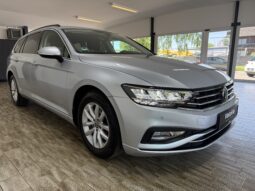 
										Volkswagen Passat Variant_1.Hand_Scheckheft_AHK_Garantie full									