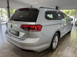 
										Volkswagen Passat Variant_1.Hand_Scheckheft_AHK_Garantie full									