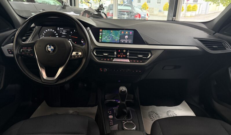 
								BMW 118 Baureihe 1 Lim. 118 i Advantage full									