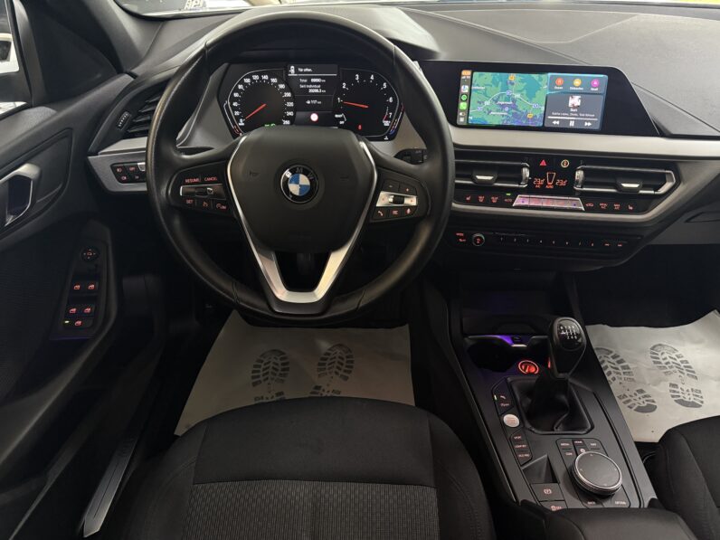 
								BMW 118 Baureihe 1 Lim. 118 i Advantage full									