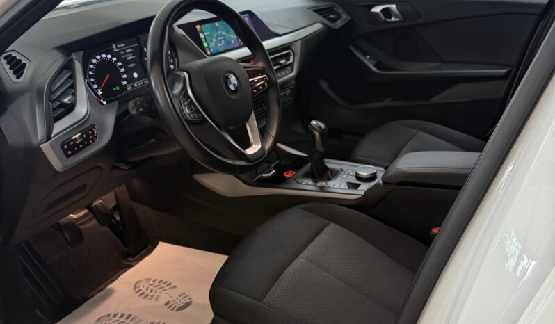 
								BMW 118 Baureihe 1 Lim. 118 i Advantage full									