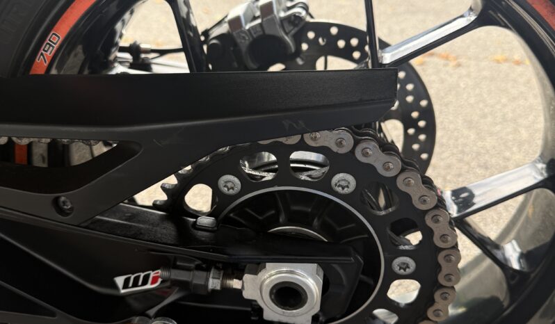 
								KTM 790 Duke_Track Pack Akrapovic_Kz-Halter_Garantie full									