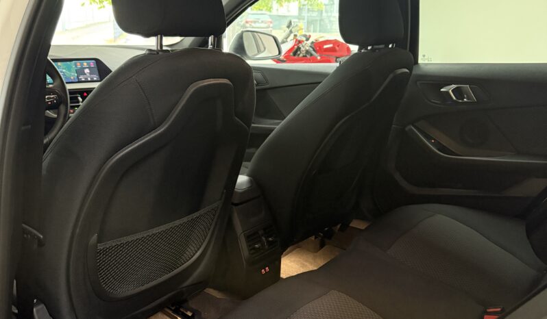 
								BMW 118 Baureihe 1 Lim. 118 i Advantage full									