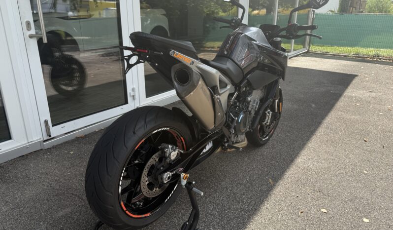 
								KTM 790 Duke_Track Pack Akrapovic_Kz-Halter_Garantie full									