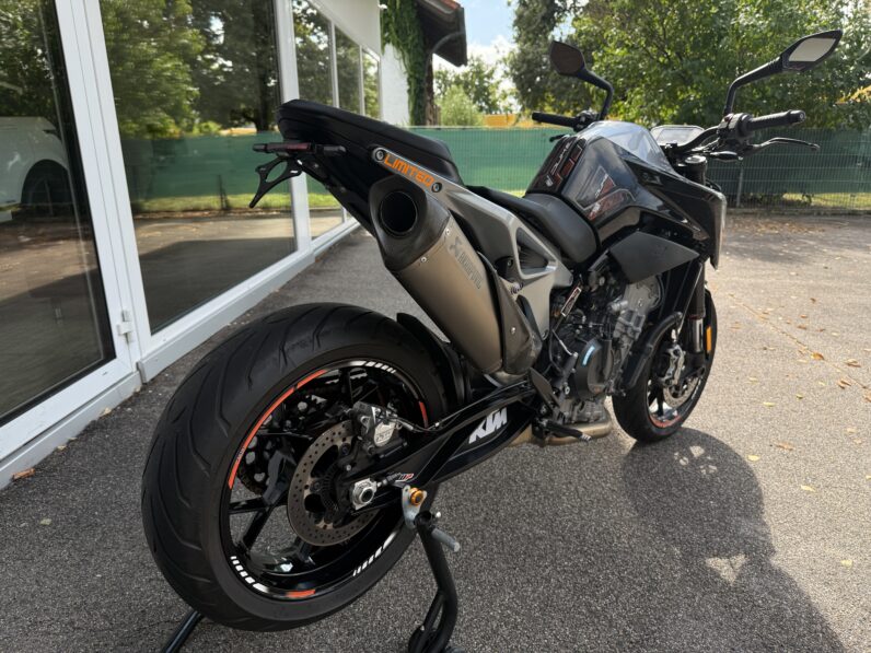 
								KTM 790 Duke_Track Pack Akrapovic_Kz-Halter_Garantie full									