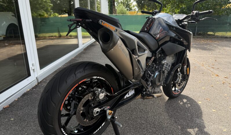 
								KTM 790 Duke_Track Pack Akrapovic_Kz-Halter_Garantie full									