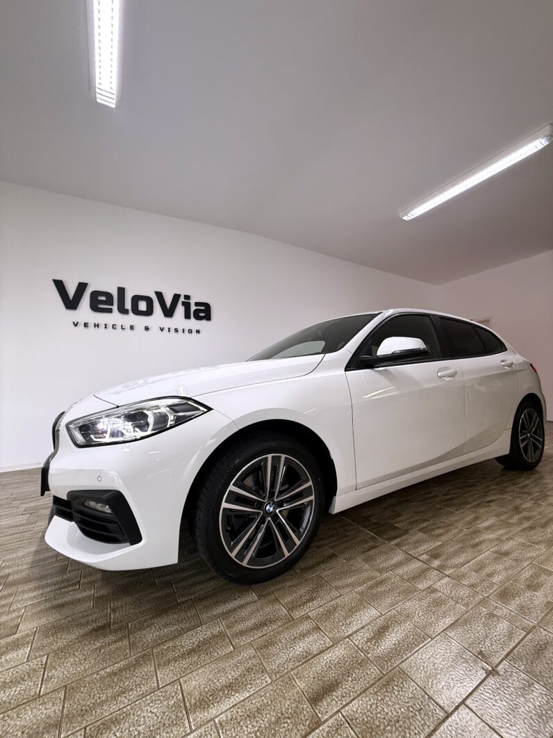 
								BMW 118 Baureihe 1 Lim. 118 i Advantage full									