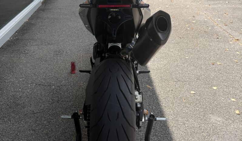 
								KTM 790 Duke_Track Pack Akrapovic_Kz-Halter_Garantie full									
