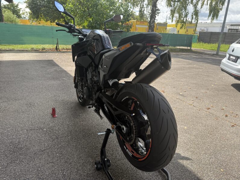 
								KTM 790 Duke_Track Pack Akrapovic_Kz-Halter_Garantie full									