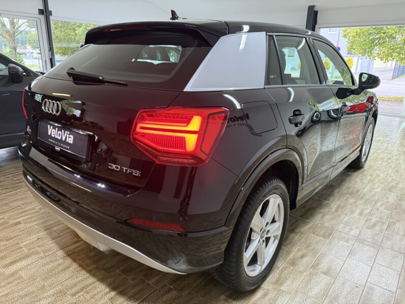 
								Audi Q2 30 TFSI Sport Garantie_Service Neu full									