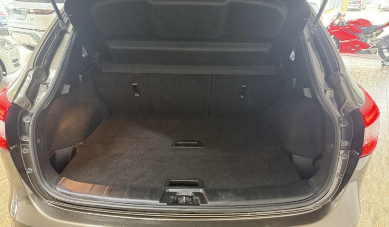 
								Nissan Qashqai Acenta 4x4_1.Hand/AHK/Navi/Kamera/SZH full									