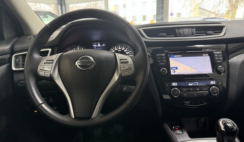 
								Nissan Qashqai Acenta 4x4_1.Hand/AHK/Navi/Kamera/SZH full									