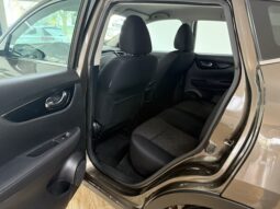 
										Nissan Qashqai Acenta 4x4_1.Hand/AHK/Navi/Kamera/SZH full									