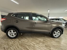 Nissan Qashqai Acenta 4x4_1.Hand/AHK/Navi/Kamera/SZH