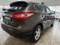 
										Nissan Qashqai Acenta 4x4_1.Hand/AHK/Navi/Kamera/SZH full									