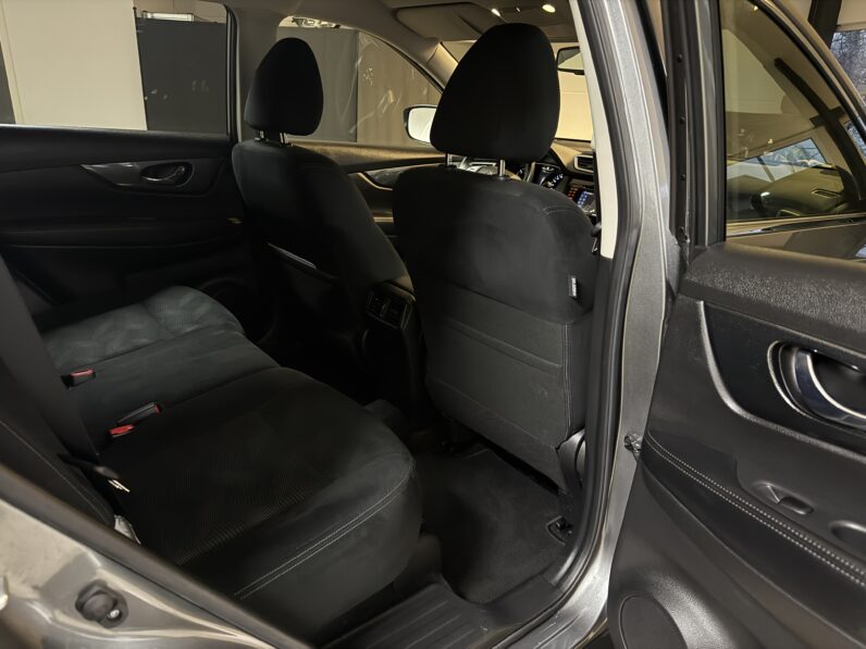 
								Nissan X-Trail 360°Kamera/Automatik/Navi/SZH_2. Hand full									