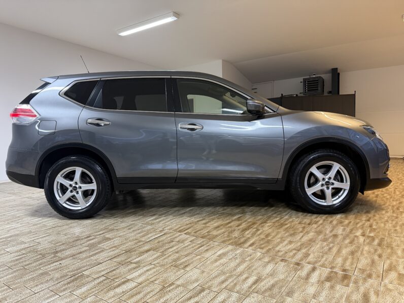
								Nissan X-Trail 360°Kamera/Automatik/Navi/SZH_2. Hand full									