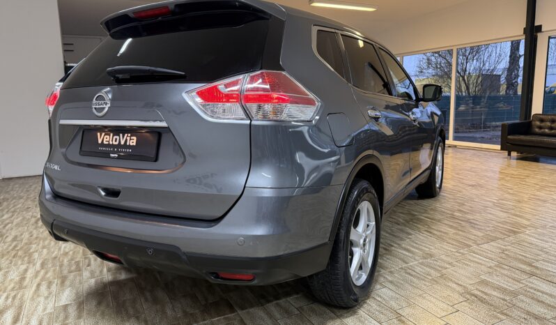 
								Nissan X-Trail 360°Kamera/Automatik/Navi/SZH_2. Hand full									