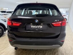 
										BMW X1 sDrive 18 i AHK/Memory Stz.\1.Hand full									