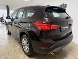 
										BMW X1 sDrive 18 i AHK/Memory Stz.\1.Hand full									