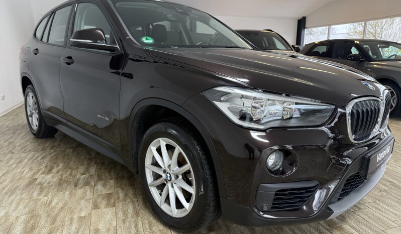 
								BMW X1 sDrive 18 i AHK/Memory Stz.\1.Hand full									