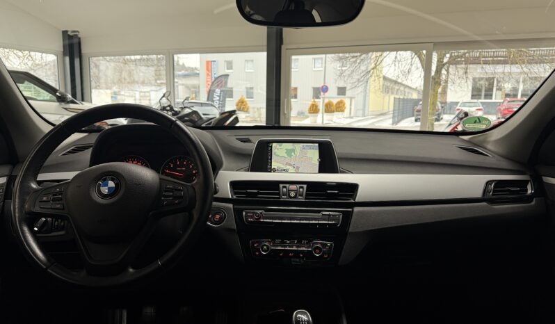 
								BMW X1 sDrive 18 i AHK/Memory Stz.\1.Hand full									