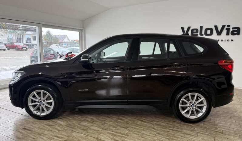 
								BMW X1 sDrive 18 i AHK/Memory Stz.\1.Hand full									