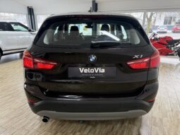 
										BMW X1 sDrive 18 i AHK/Memory Stz.\1.Hand full									
