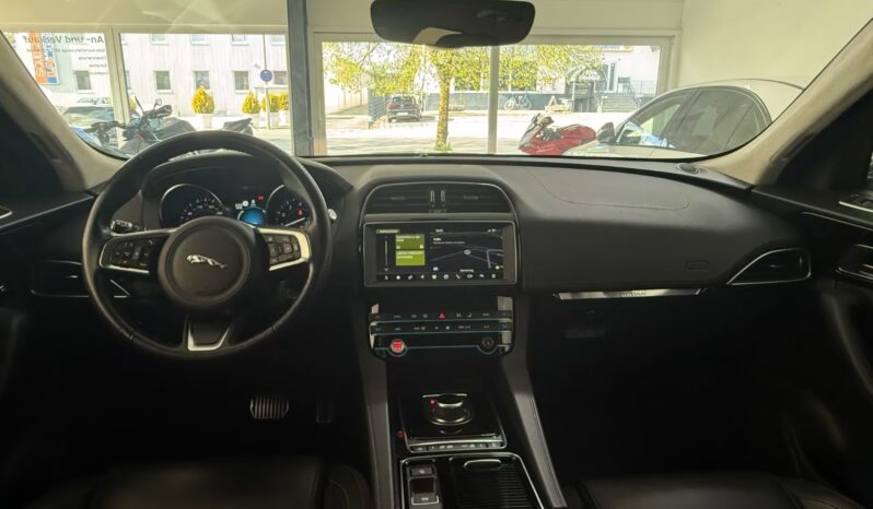 
								Jaguar F-Pace 25t Prestige AWD Kamera/ACC/AHK/Spur full									