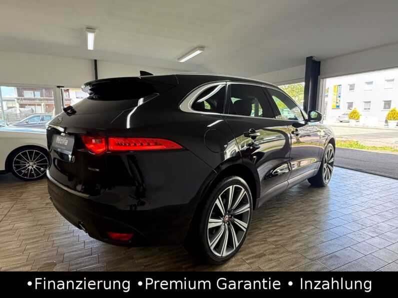 
								Jaguar F-Pace 25t Prestige AWD Kamera/ACC/AHK/Spur full									