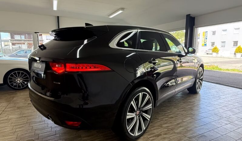 
								Jaguar F-Pace 25t Prestige AWD Kamera/ACC/AHK/Spur full									