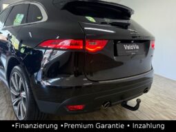 
										Jaguar F-Pace 25t Prestige AWD Kamera/ACC/AHK/Spur full									