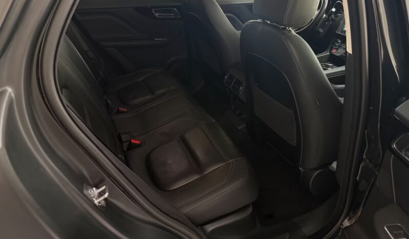 
								Jaguar F-Pace 25t Prestige AWD Kamera/ACC/AHK/Spur full									